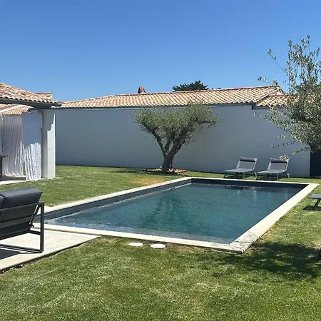 Du Phare サン・クレマン・デ・バレーヌ